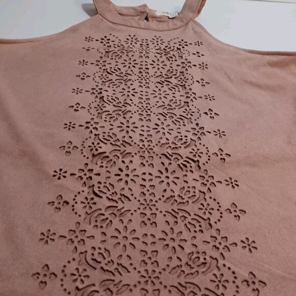 Taylor & Sage Halter Women's Medium Faux Suede Mauve Laser Cut Eyelet Tank - Picture 4 of 13